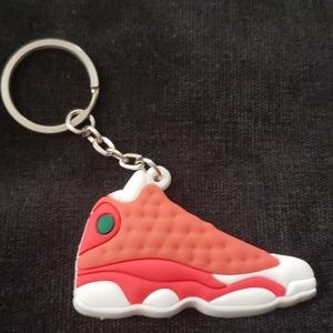 🔥Jordan 13's (red/wht) Keychain🔥